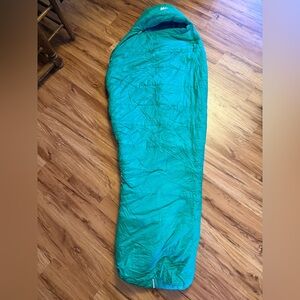REI Teal Sleeping Bag Lyra